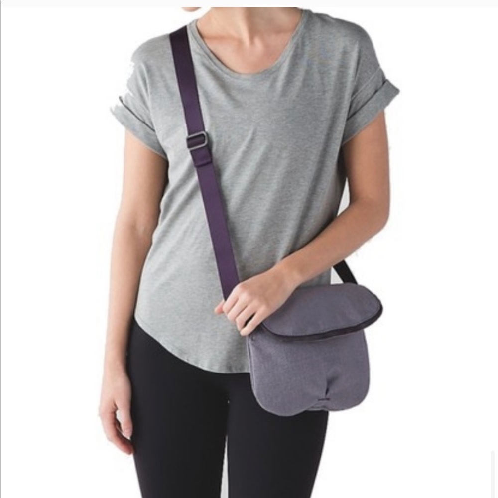 Lululemon cross-body bag PURPLE